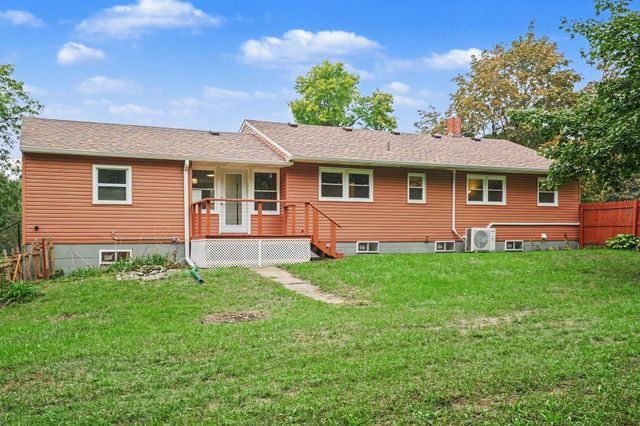 340 3rd Avenue S, Bayport, MN 55003