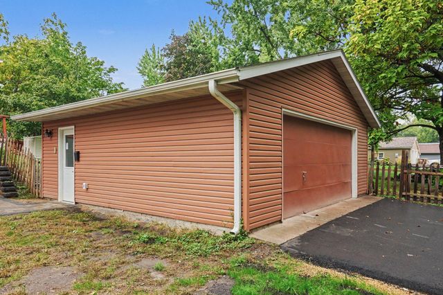 340 3rd Avenue S, Bayport, MN 55003