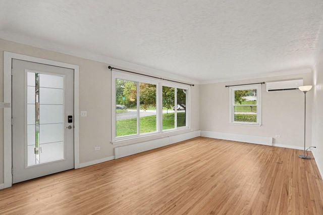 340 3rd Avenue S, Bayport, MN 55003