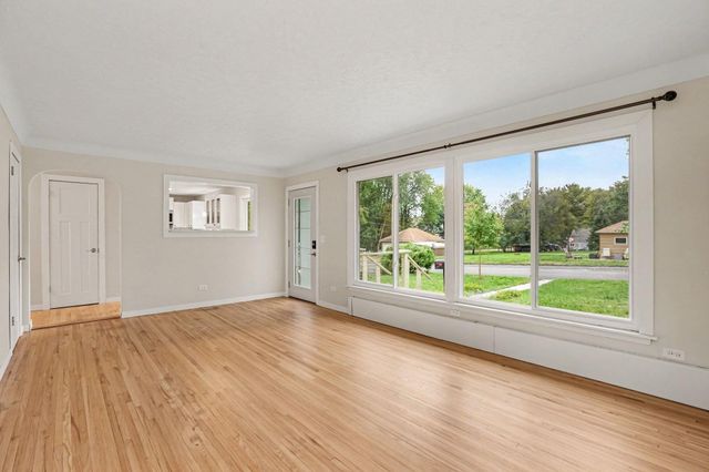 340 3rd Avenue S, Bayport, MN 55003