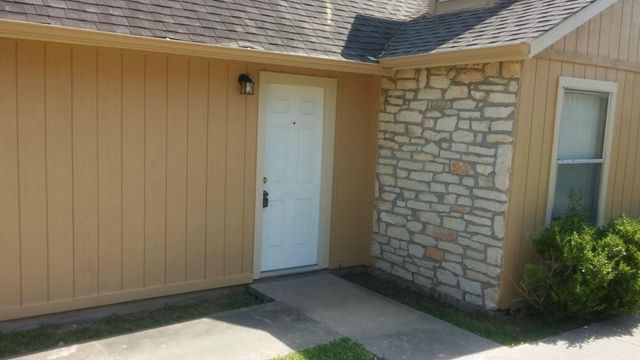 507 Cutty TRL B, Lakeway, TX 78734