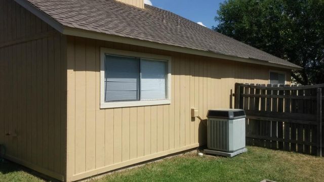507 Cutty TRL B, Lakeway, TX 78734