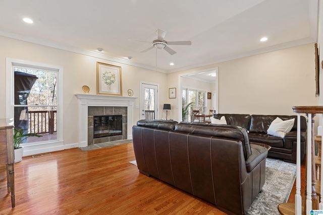 5527 LAKE CYRUS LANE, Hoover, AL 35244