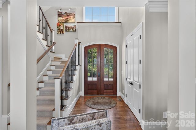851 Sunlight Ridge Drive, Hendersonville, NC 28792