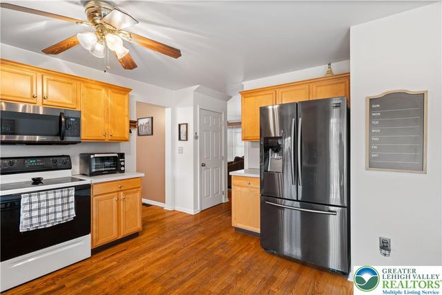 2659 Fieldview Drive, Lower Macungie Twp, PA 18062