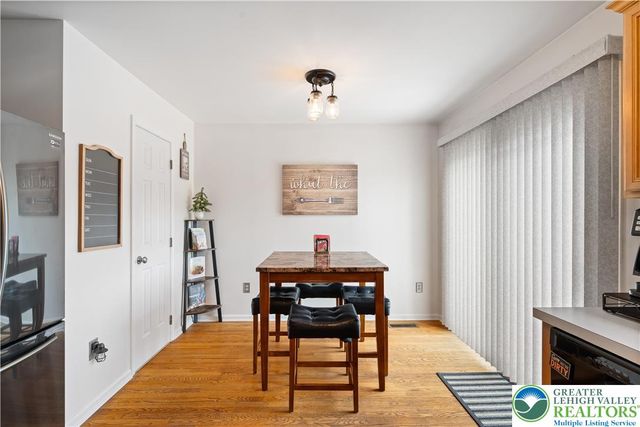 2659 Fieldview Drive, Lower Macungie Twp, PA 18062