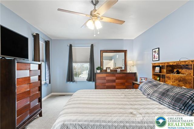 2659 Fieldview Drive, Lower Macungie Twp, PA 18062