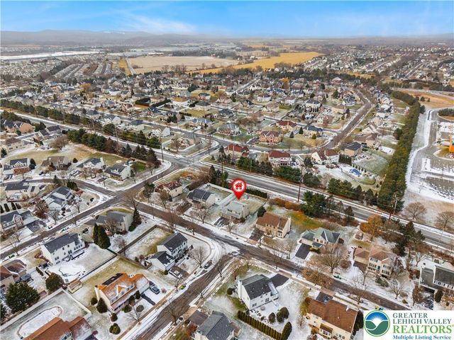 2659 Fieldview Drive, Lower Macungie Twp, PA 18062