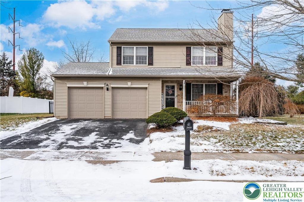 2659 Fieldview Drive, Lower Macungie Twp, PA 18062