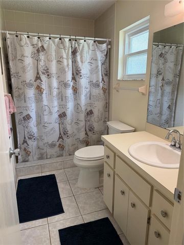 8591 SW 93RD PLACE B, Ocala, FL 34481