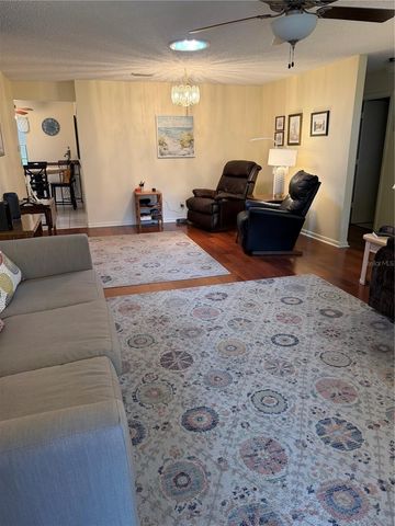 8591 SW 93RD PLACE B, Ocala, FL 34481