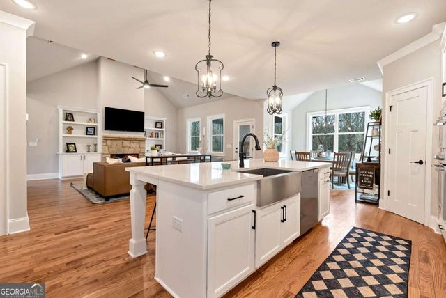 6140 Crescent Moon Ridge, Cumming, GA 30041