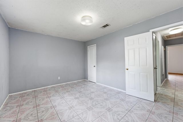 12402 Enchanted Path Drive, Houston, TX 77044