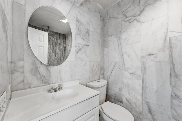 12402 Enchanted Path Drive, Houston, TX 77044