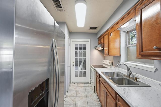 12402 Enchanted Path Drive, Houston, TX 77044