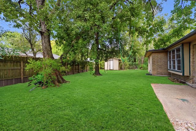 12402 Enchanted Path Drive, Houston, TX 77044