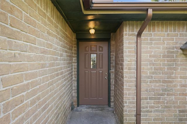 12402 Enchanted Path Drive, Houston, TX 77044