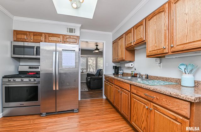 1141 N Wood Road, Peoria, IL 61604