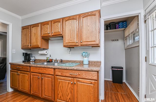 1141 N Wood Road, Peoria, IL 61604