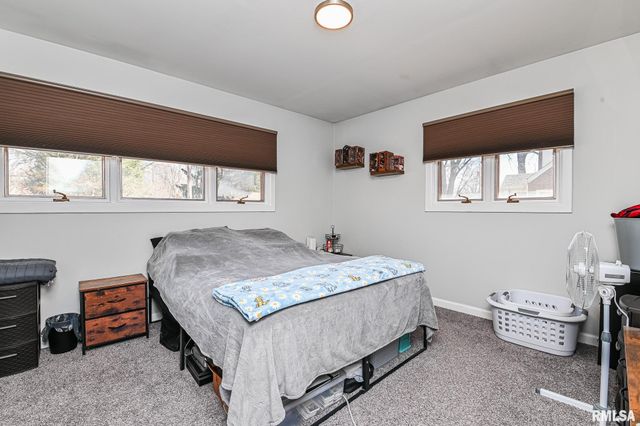 1141 N Wood Road, Peoria, IL 61604