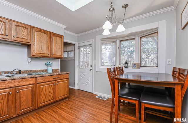 1141 N Wood Road, Peoria, IL 61604