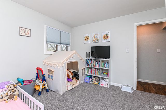 1141 N Wood Road, Peoria, IL 61604