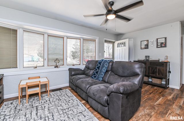 1141 N Wood Road, Peoria, IL 61604