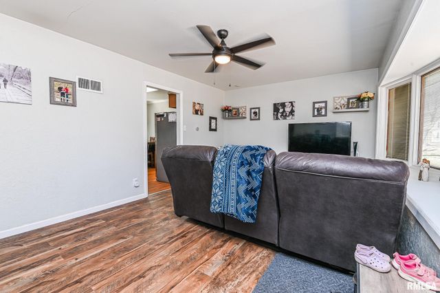 1141 N Wood Road, Peoria, IL 61604