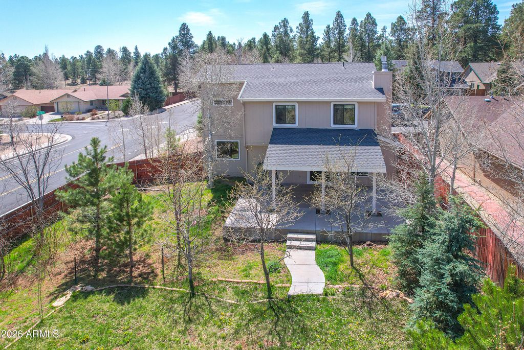 Image 21 of property listing at 6640 E EAGLE CREST Drive, Flagstaff, AZ 86004