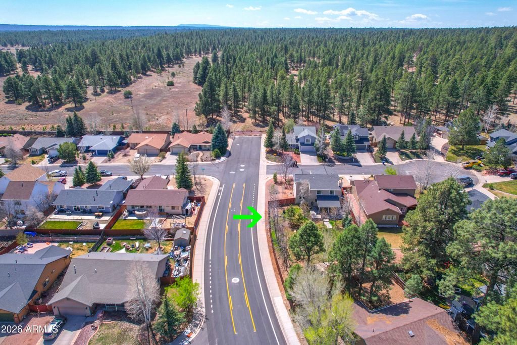 Image 24 of property listing at 6640 E EAGLE CREST Drive, Flagstaff, AZ 86004