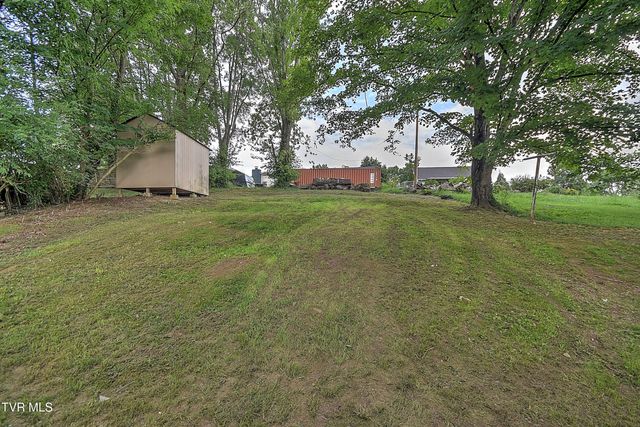 2609 Bloomingdale Road, Kingsport, TN 37660