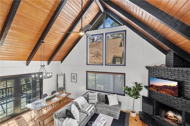 28886 Cedar, Lake Arrowhead, CA 92352