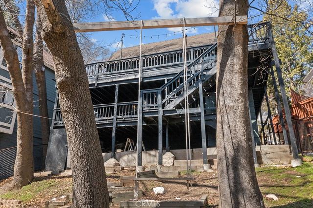 28886 Cedar, Lake Arrowhead, CA 92352