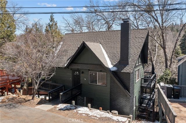 28886 Cedar, Lake Arrowhead, CA 92352