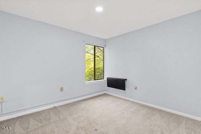 500 Umstead Drive Unit 308, Chapel Hill, NC 27516