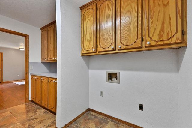 10051 Flat Armadillo Road, Lexington, OK 73051