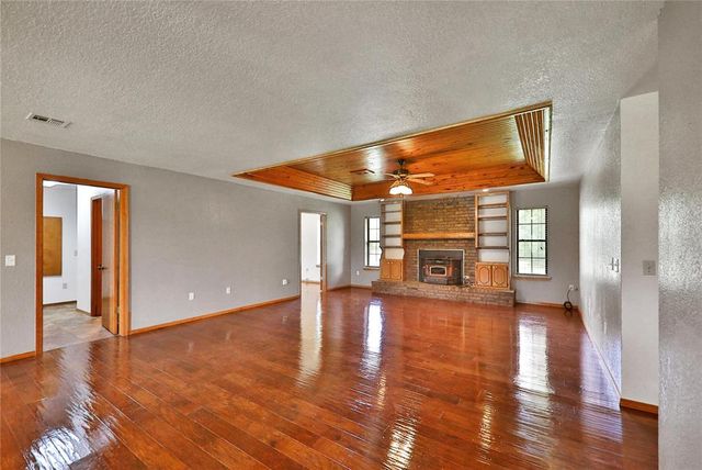 10051 Flat Armadillo Road, Lexington, OK 73051