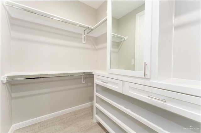 1405 E Danielle Avenue, Pharr, TX 78577