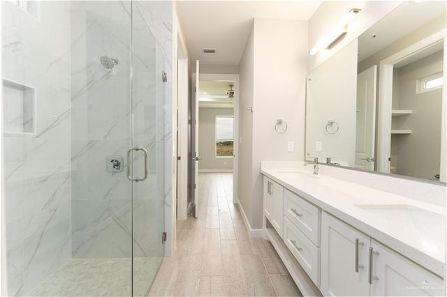 1405 E Danielle Avenue, Pharr, TX 78577