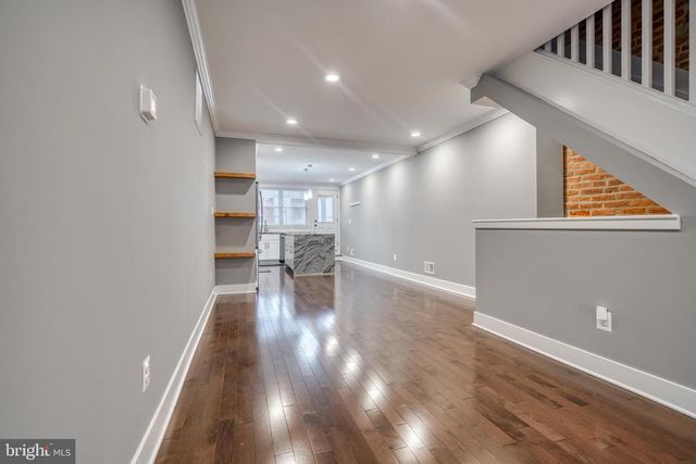 939 S BAYLIS ST, Baltimore, MD 21224