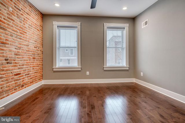 939 S BAYLIS ST, Baltimore, MD 21224