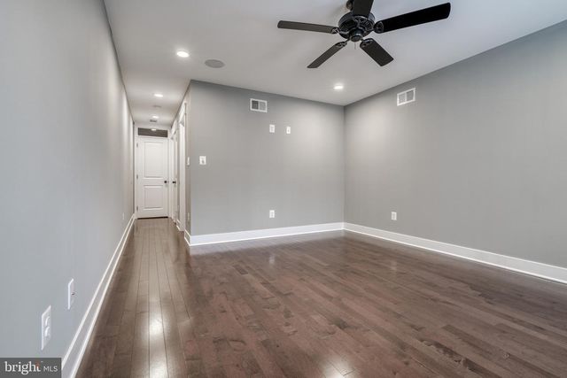 939 S BAYLIS ST, Baltimore, MD 21224