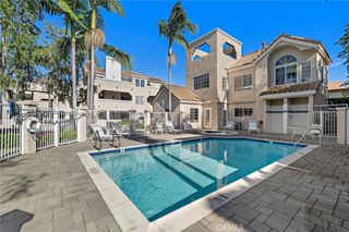 4581 Warner Avenue 202, Huntington Beach, CA 92649