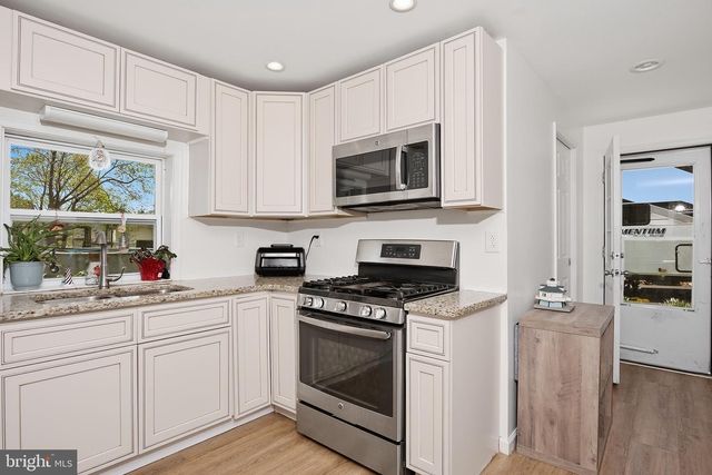14 W WALNUT ST, North East, MD 21901