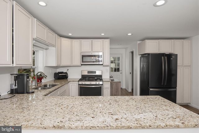 14 W WALNUT ST, North East, MD 21901