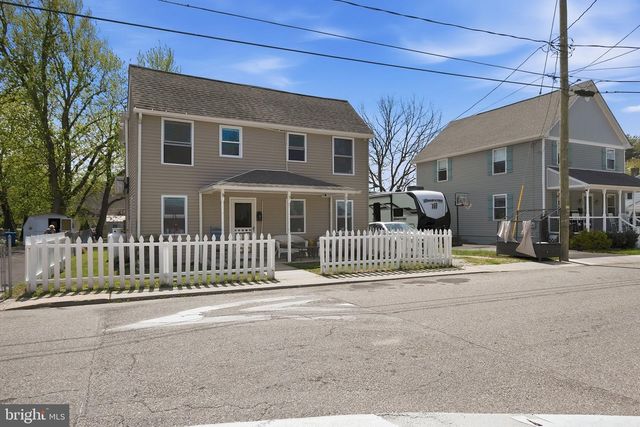 14 W WALNUT ST, North East, MD 21901