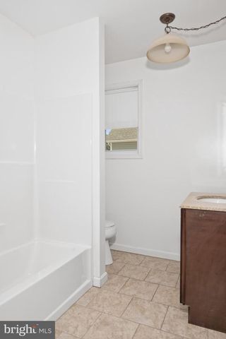 14 W WALNUT ST, North East, MD 21901