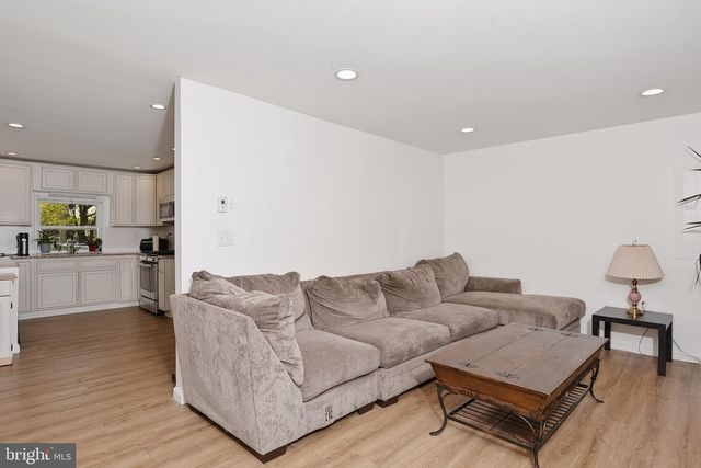 14 W WALNUT ST, North East, MD 21901