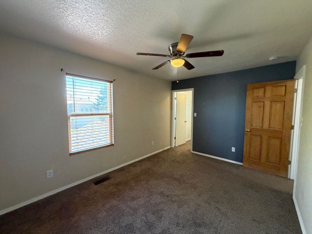 6227 Castle Dome Place NW, Albuquerque, NM 87114