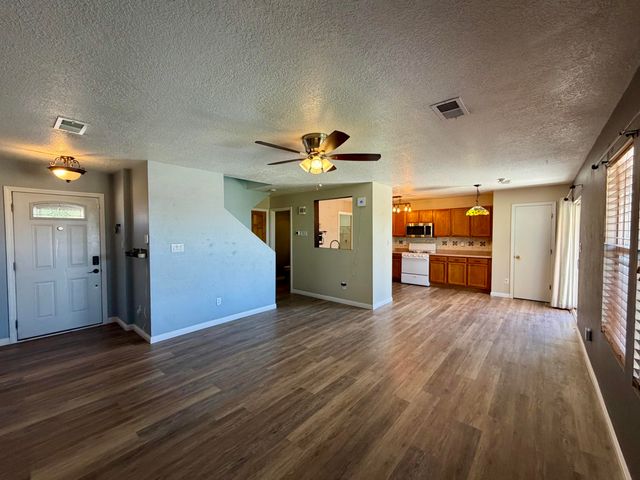 6227 Castle Dome Place NW, Albuquerque, NM 87114